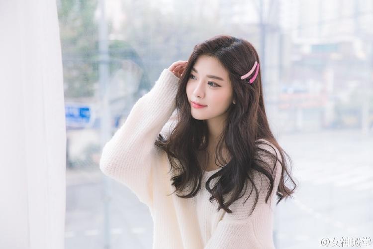 “锋刃-2025”国际狙击手射击竞赛进行“解救人质精准狙击”课目竞赛